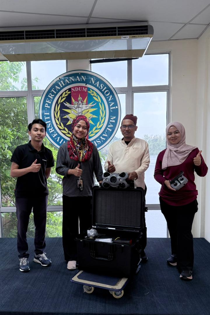 CHASING M2 S Underwater Drone Delivery & Training