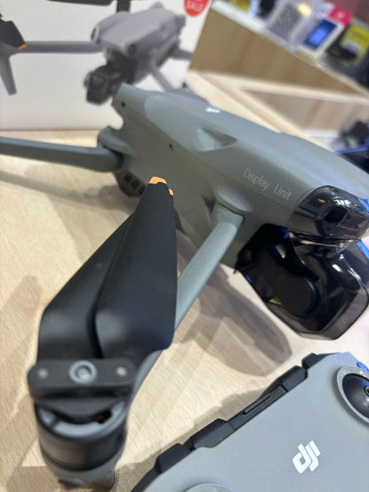 DJI AIR 3 (DISPLAY UNIT)