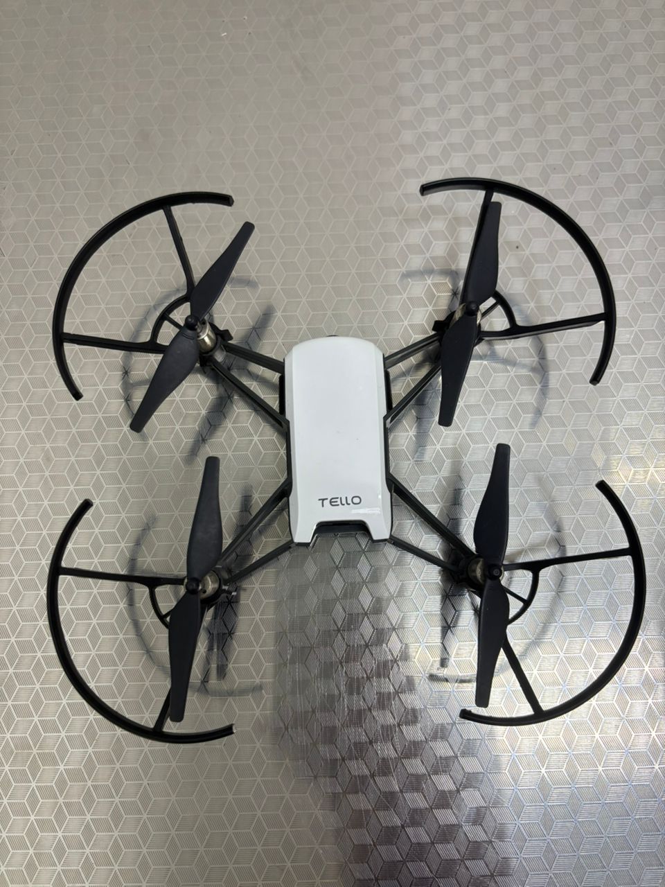 DJI TELLO