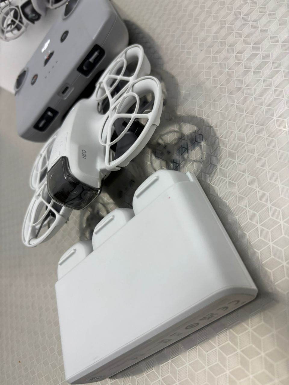 DJI NEO FLY MORE COMBO