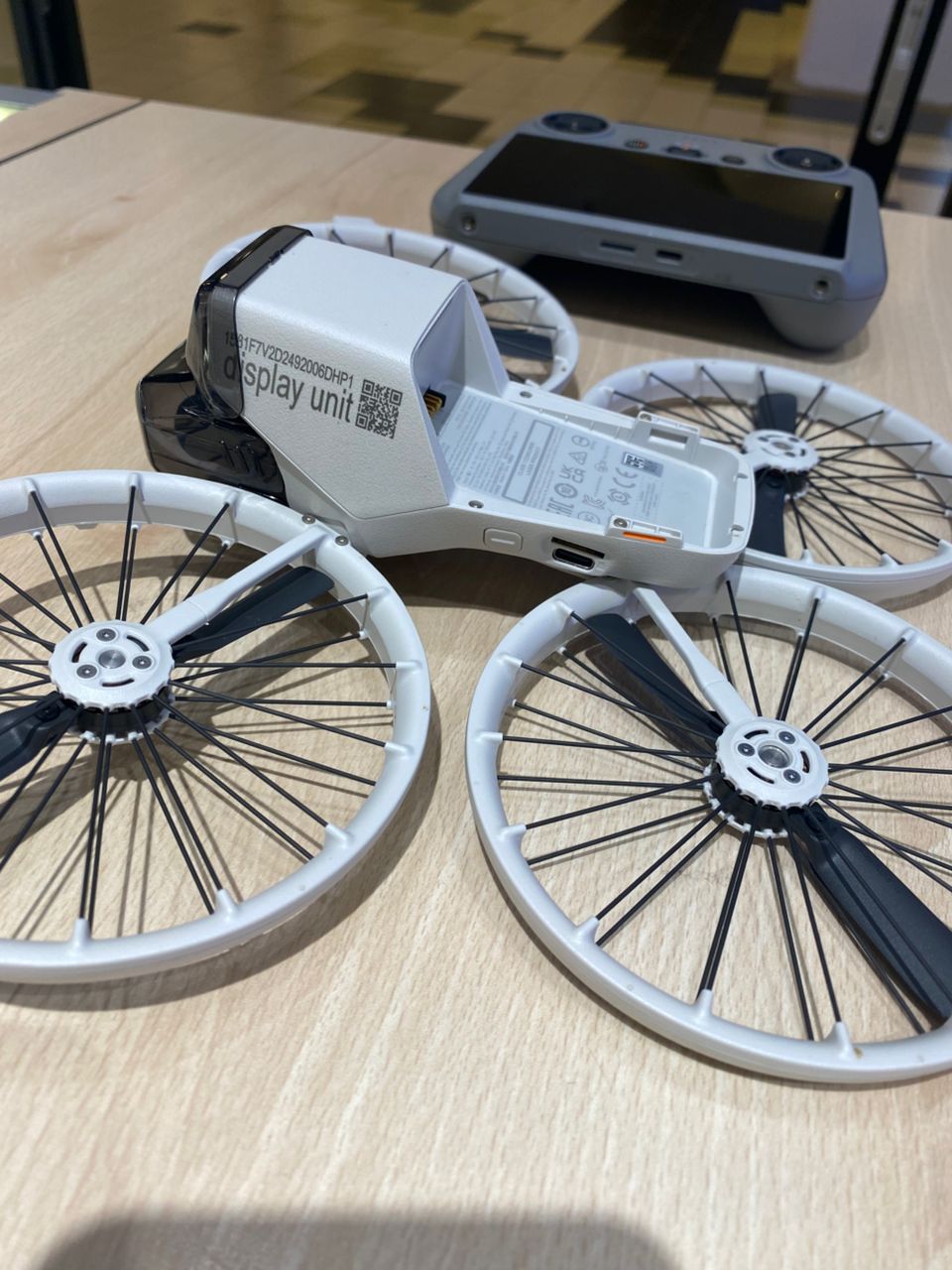 DJI FLIP (DJI RC 2) DISPLAY UNIT